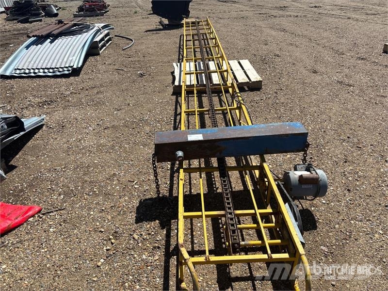 24 ft Bale Mover Kiti naudoti statybos komponentai