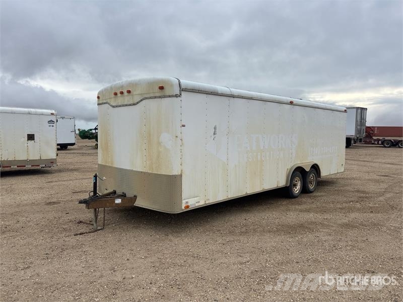 24 ft T/A Enclosed Trailer Прицепы-фургоны