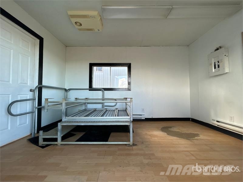  24 ft x 10 ft Skid-Mounted Mobile Office Gradbeništvo - drugo