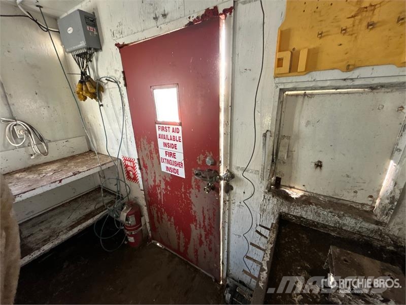 24 ft x 10 ft Skid-Mounted Shack Mobile Office Építőipar - Egyebek