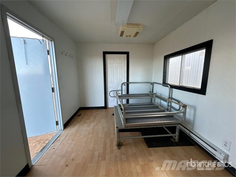  24 ft x 10 ft Skid-Mounted Mobile Office Gradbeništvo - drugo