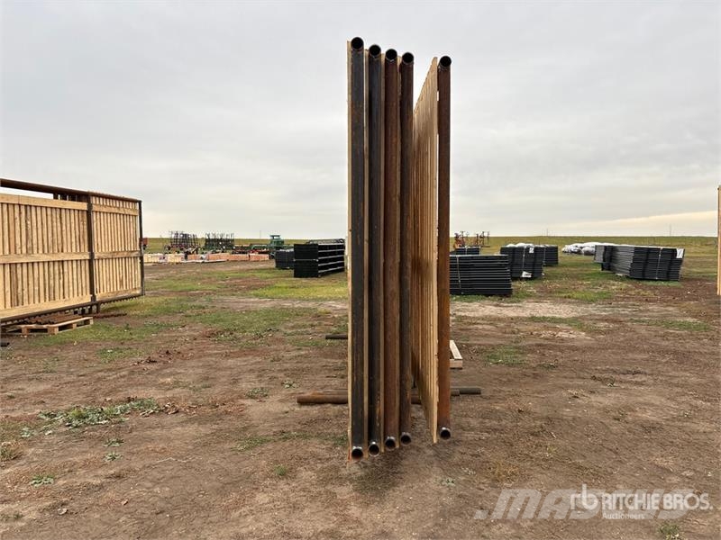 24 ft x 8 ft 10 in Heavy Duty Wind Fence (Unused) Livdyr annet utstyr