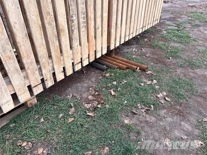 24 ft x 8 ft 10 in Heavy Duty Wind Fence (Unused) Livdyr annet utstyr