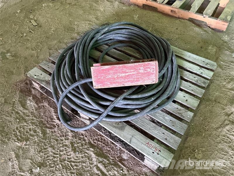 240v Extension Cord Drugi deli