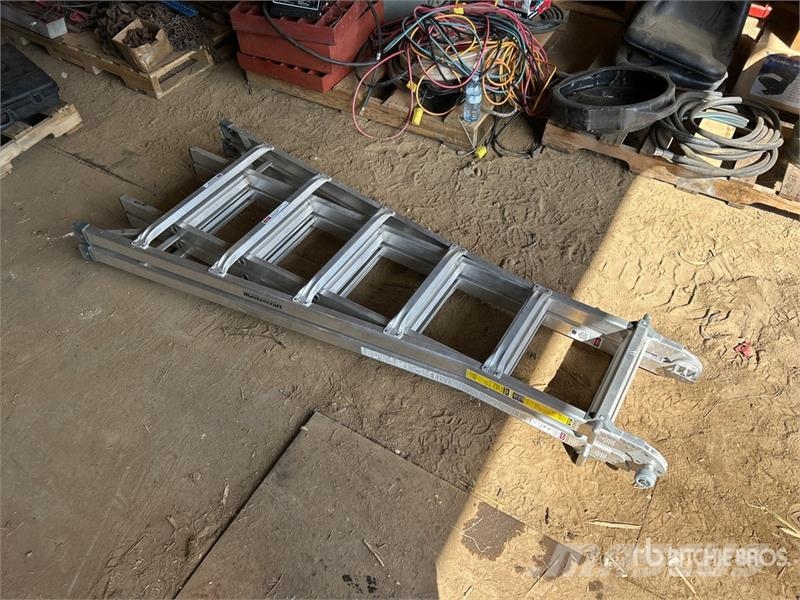  25 ft Mastercraft Aluminum Ladder Kopėčios ir platformos
