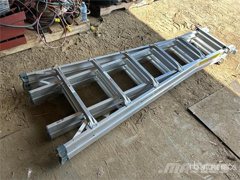  25 ft Mastercraft Aluminum Ladder Kopėčios ir platformos
