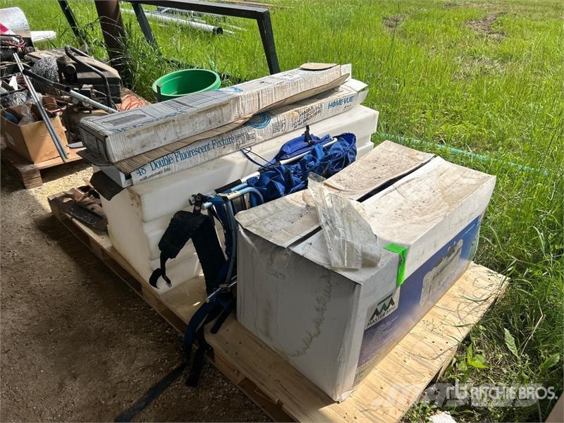 25 Gal ATV Sprayer, Double Flourescent Fixture, 40 Další
