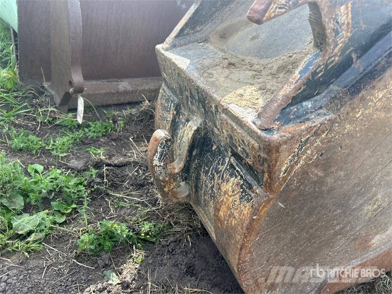  25 in Digging Excavator Bucket 挖斗