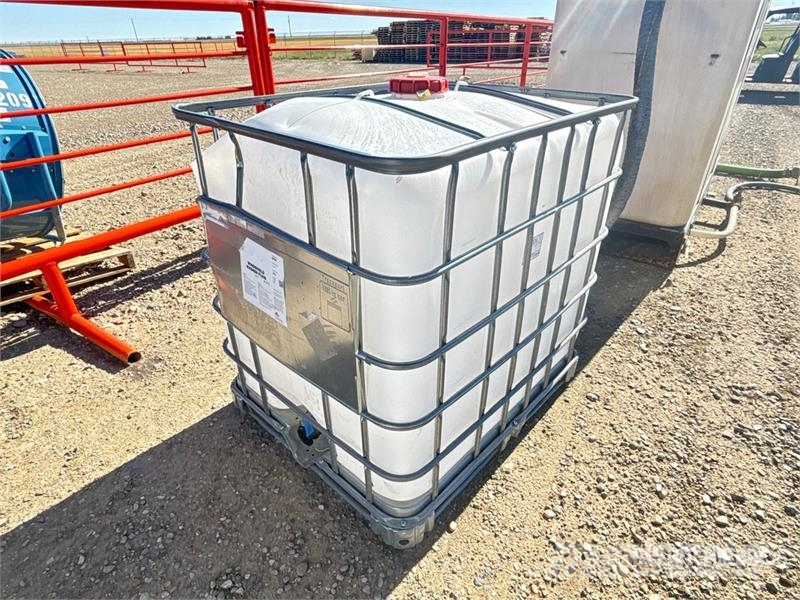 250 gal Skid Mounted Poly Washer Fluid Tank 연료 및 첨가제 탱크