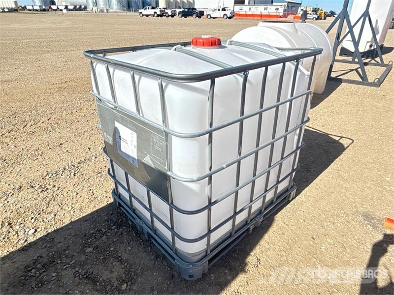 250 gal Skid Mounted Poly Washer Fluid Tank 연료 및 첨가제 탱크
