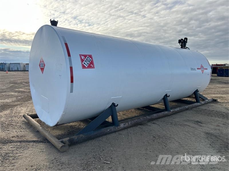  25000 L Skid Mounted Steel Fuel Tank Brændstof- og tilsætningstank.