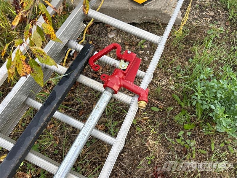 28 ft Extension Ladder & Manual Pump Andre komponenter