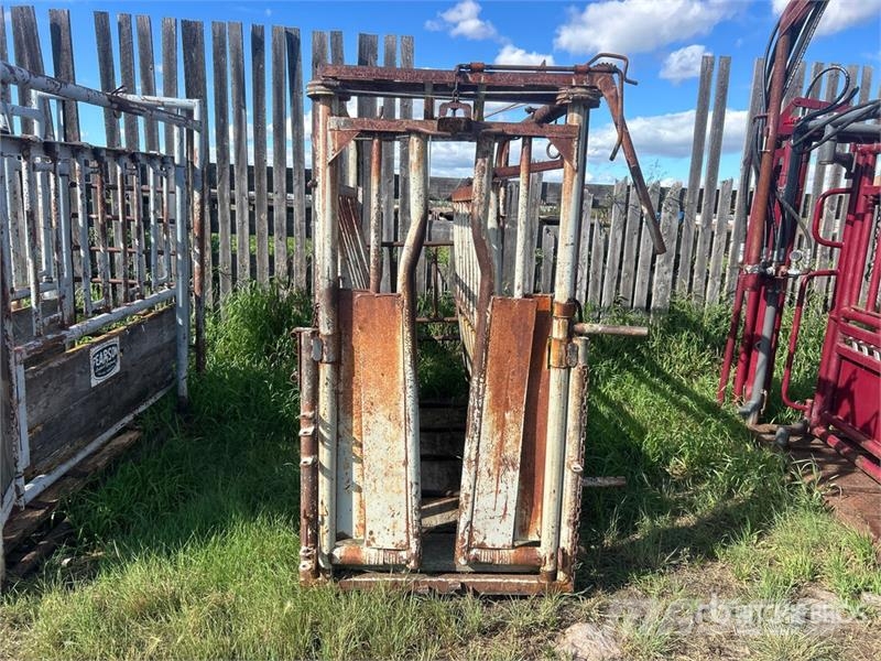 2W Squeeze Chute Muut maatalouskoneet