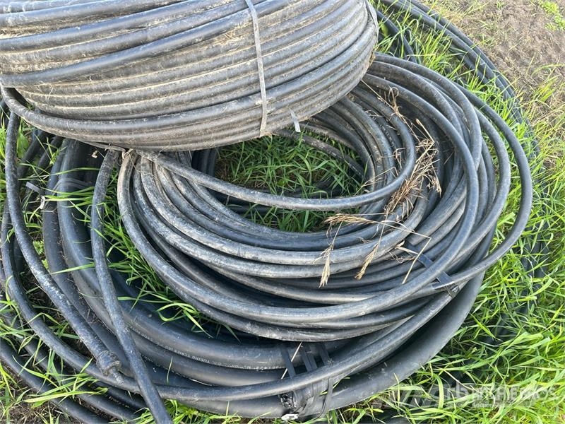 3/4 in - 2 in Utility Hose Drugi deli