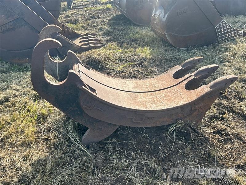 3-Tooth Excavator Ripper Bucket Other components