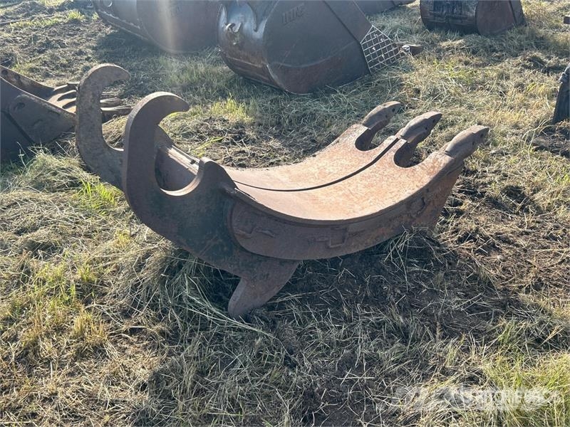 3-Tooth Excavator Ripper Bucket Other components