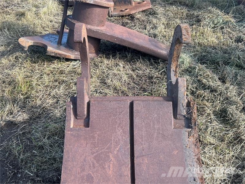 3-Tooth Excavator Ripper Bucket Other components