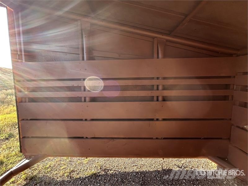 30 ft x 12 ft Heavy Duty Livestock Shelter Muut karjatalouskoneet ja lisävarusteet