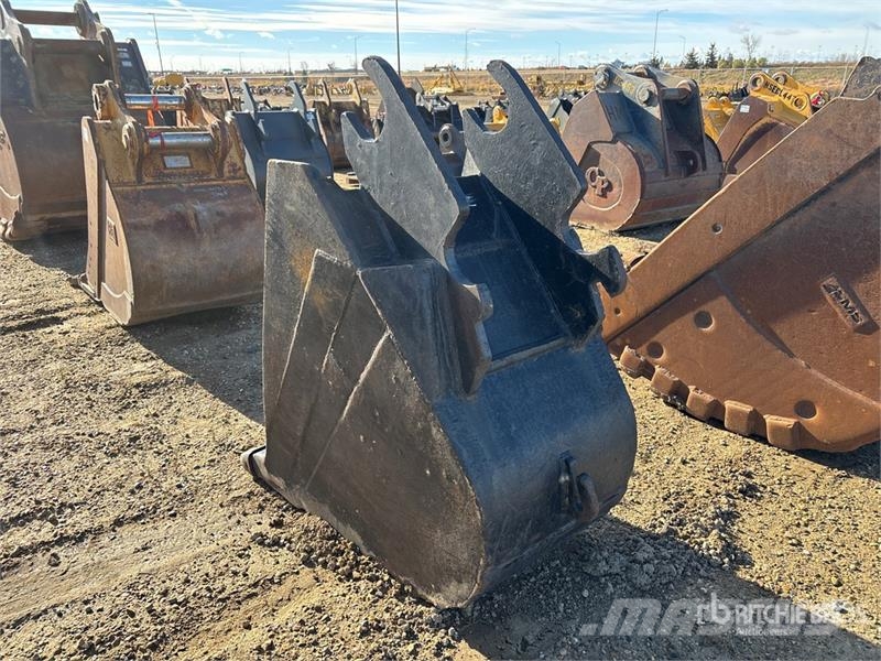  30 in Q/C Digging Excavator Bucket دلاء