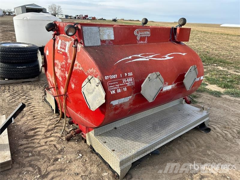 3000 L Fuel Tank Üzemanyag- és adaléktartályok