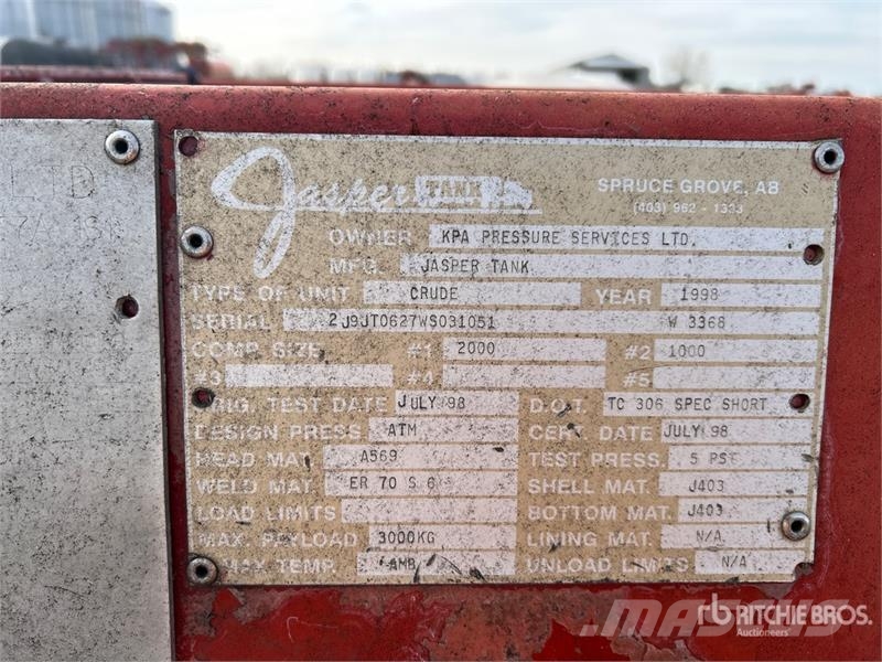 3000 L Fuel Tank Üzemanyag- és adaléktartályok
