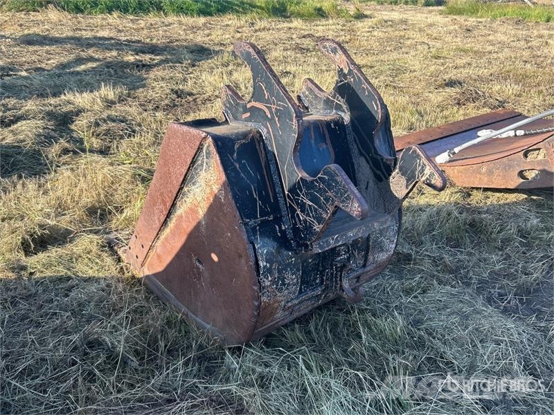 33 in Digging Excavator Bucket Godet