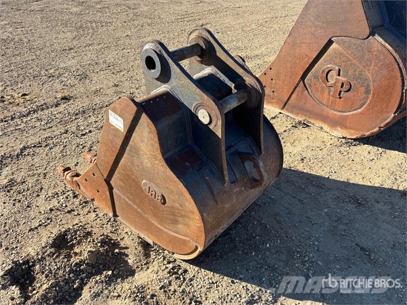 33 in Digging Pin Grab Excavator Bucket - Fits 250 Žlice