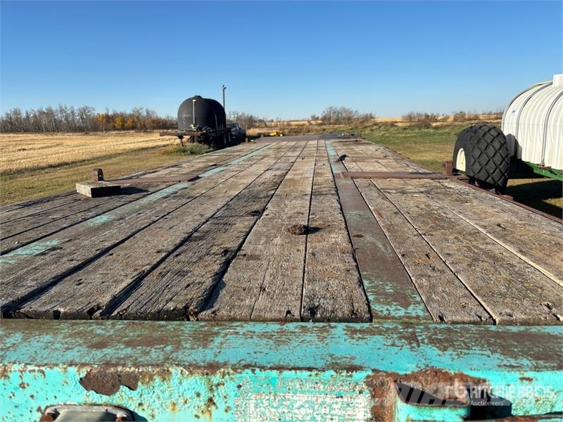  34 ft T/A Flatbed Trailer مقطوروات مسطحة/مفصلية الجوانب