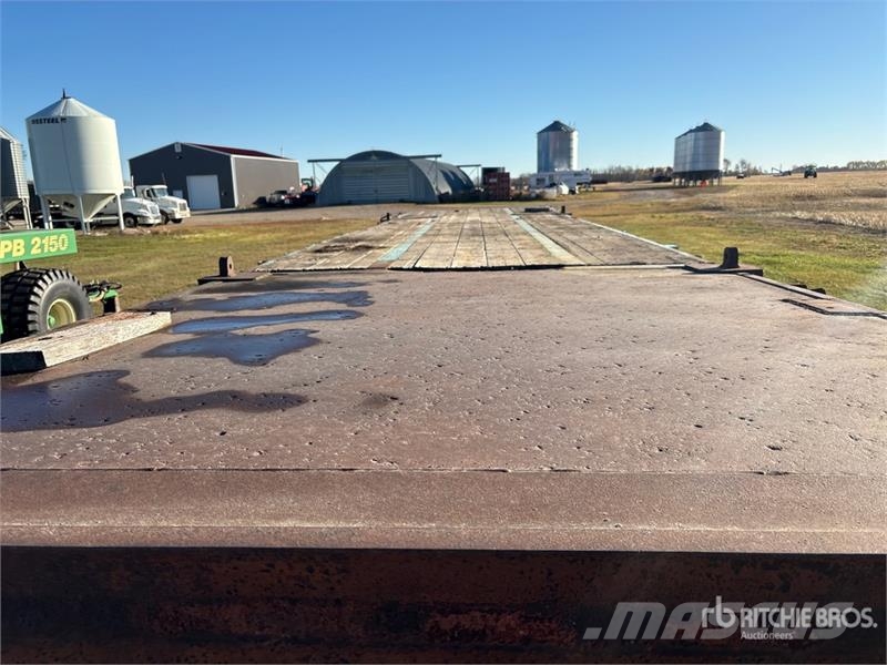  34 ft T/A Flatbed Trailer مقطوروات مسطحة/مفصلية الجوانب