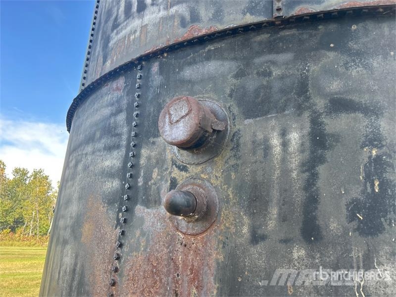 +/- 3400 bu Grain Bin Macchine/unitá di lavorazione e stoccaggio/altri