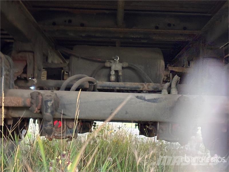 35 ft x 102 in T/A Van Trailer Прицепы-фургоны