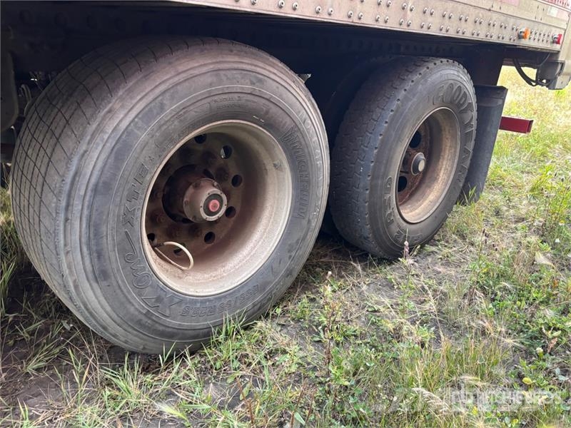 35 ft x 102 in T/A Van Trailer Прицепы-фургоны