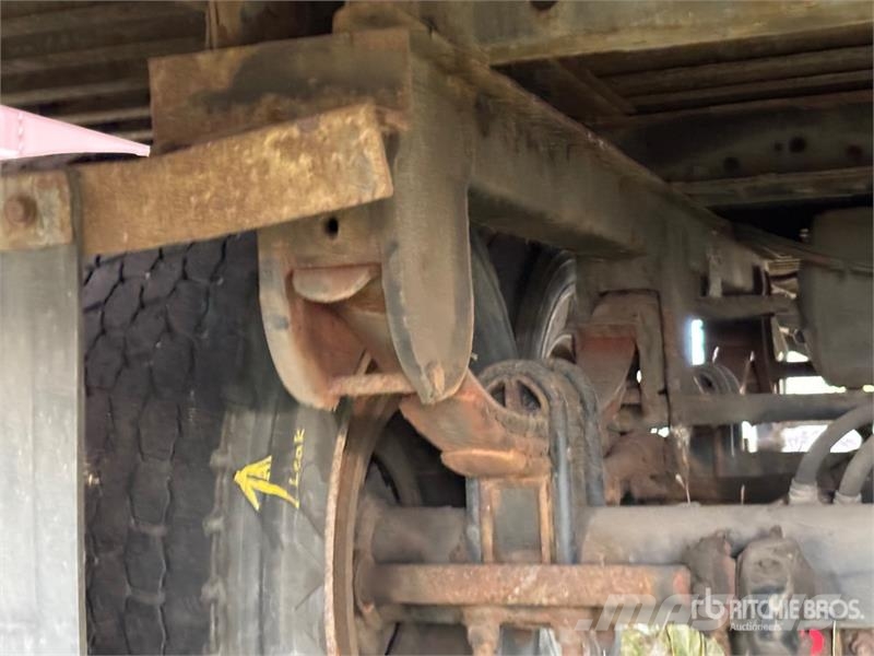 35 ft x 102 in T/A Van Trailer Прицепы-фургоны