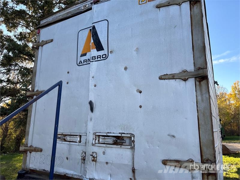36 ft T/A Storage Van Trailer Remorque Fourgon