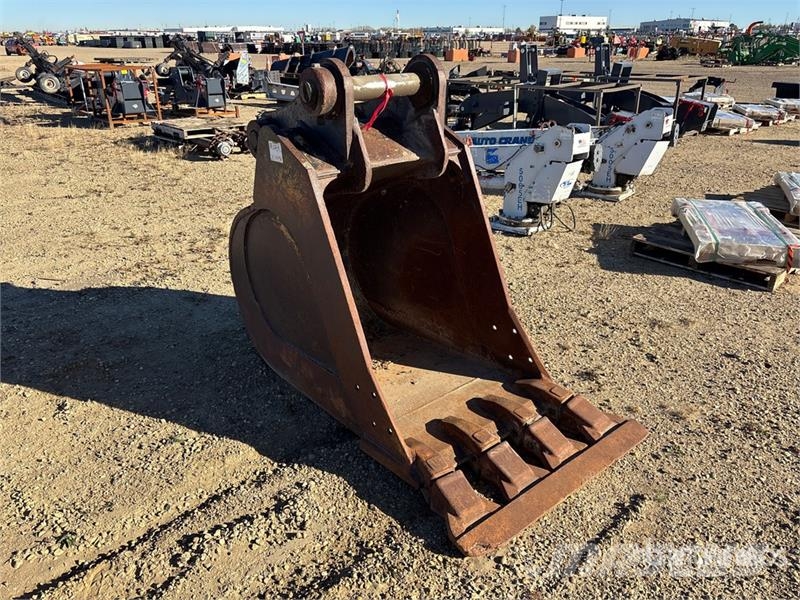  36 in Digging Excavator Bucket - Fits Kobelco SK35 دلاء