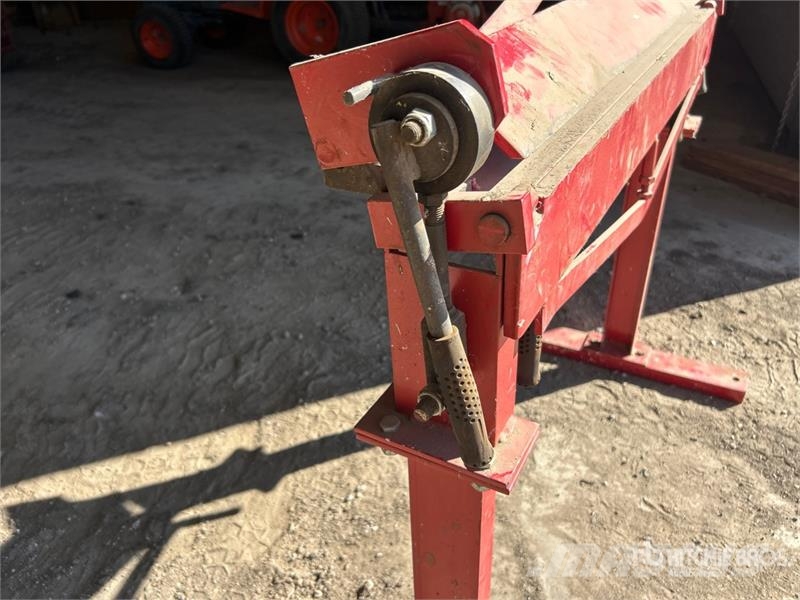 36 in Sheet Metal Bending Beake Kiti naudoti statybos komponentai