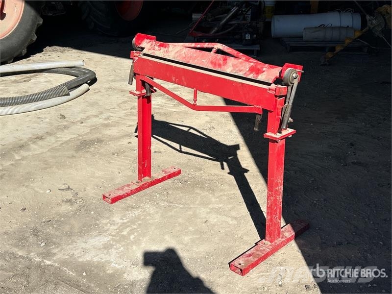 36 in Sheet Metal Bending Beake Kiti naudoti statybos komponentai