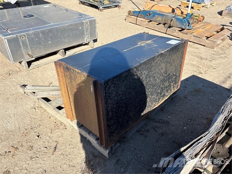36 in x 18 in x 18 in Tool Box Utilaje construcții - Altele