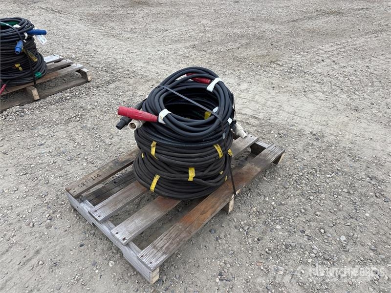  370 ft of Welding Cable ماكينات زراعية - غير ذلك