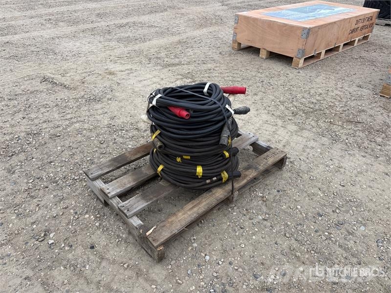  370 ft of Welding Cable ماكينات زراعية - غير ذلك