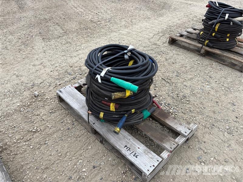  371 ft of Welding Cable ماكينات زراعية - غير ذلك