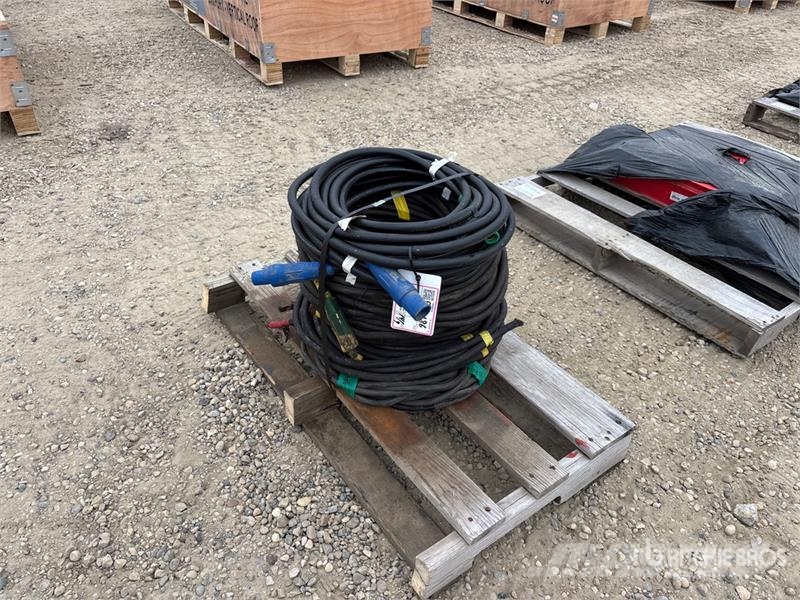  371 ft of Welding Cable ماكينات زراعية - غير ذلك