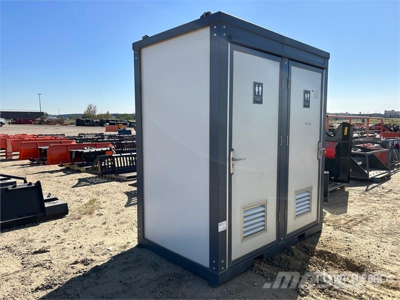  4 ft 2 in x 6 ft 9 in Skid-Mounted Portable Toilet Andre komponenter