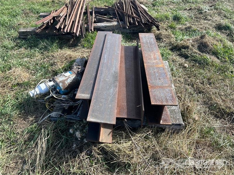  4 Ft Steel I-Beams & 6 Ft Steel Fence Post Andre komponenter