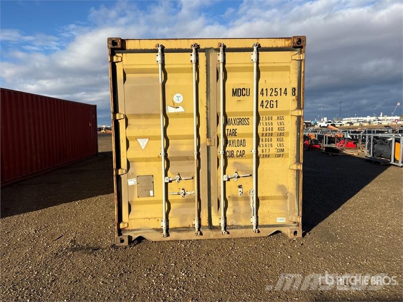 40 ft Quantity of (2) ft Storage Container Raktárkonténerek