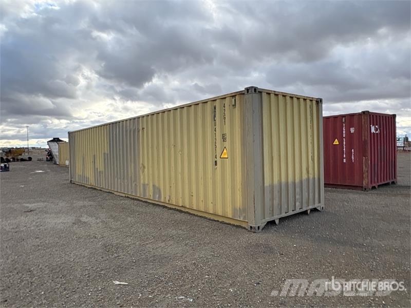 40 ft Quantity of (2) ft Storage Container Raktárkonténerek