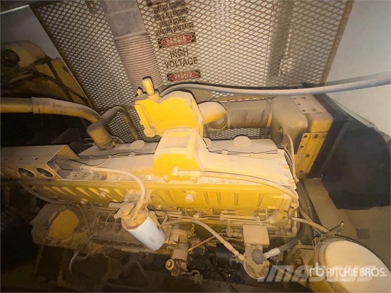 40 ft Skid-Mounted Accumulator Closing Unit Other components