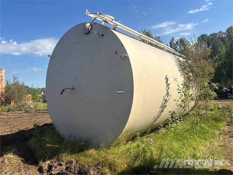 400 bbl Steel Tank Brændstof- og tilsætningstank.