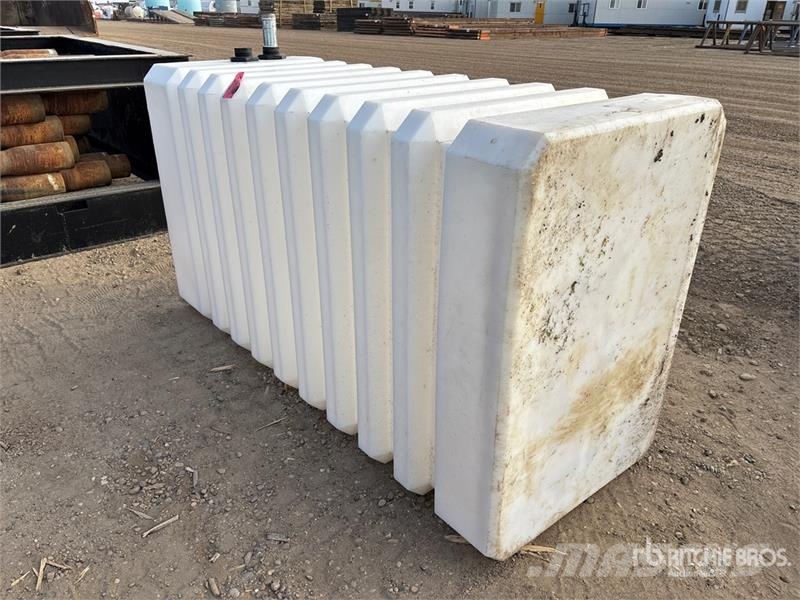 400 gal Water Tank Drivstoff og additiv tanker