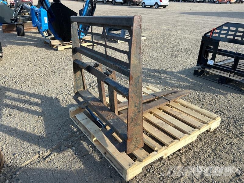 41 in Skid Steer Forks Fourche